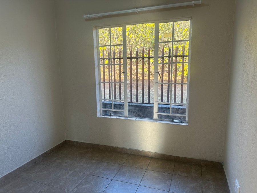 To Let 3 Bedroom Property for Rent in Safari Gardens North West